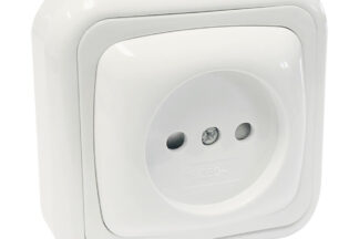 Base Schuko Superficie *SIN TT* 80×80×30mm 16A/250V