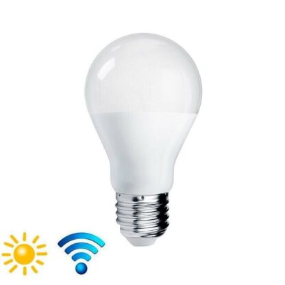 Bombilla E27 LED con sensor de movimiento + día/noche 10W