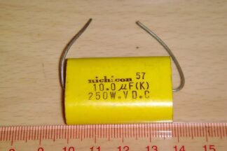 Condensador Audio 10uF 250Vdc 38x24x14mm