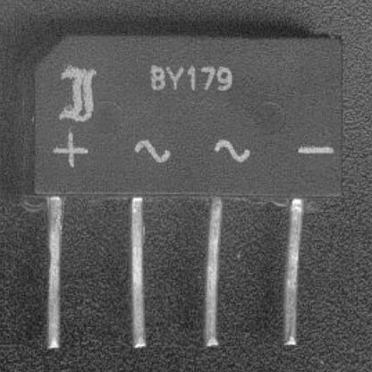 Puente Rectificador 1,5A/250V 19x5x10mm BY179 DIOTEC