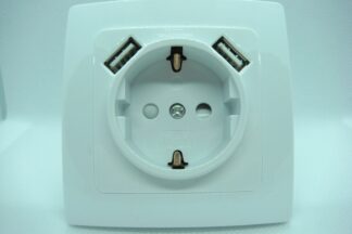 Base Schuko de empotrar + 2 tomas USB