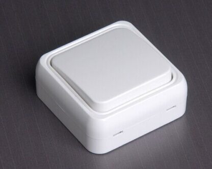 Interruptor Conmutador Superficie 65x65x30mm 10A/250V - Imagen 3