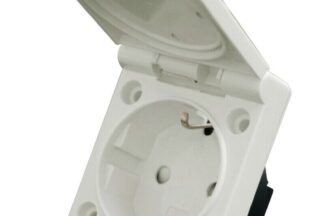 Base Schuko Empotrable 16A/250V a Tornillo con Tapa